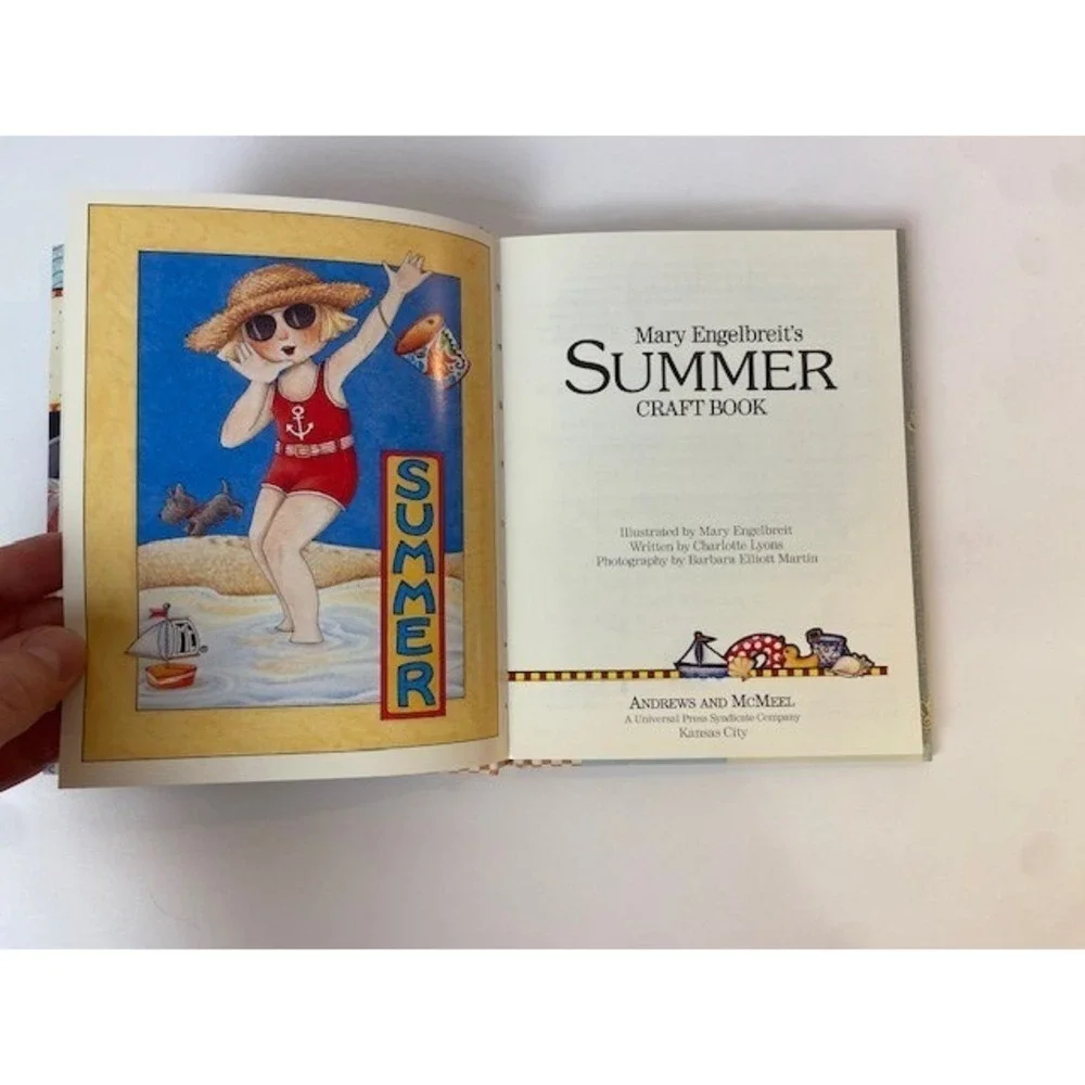 Mary Engelbreit Summer Craft Book Hardcover 1997 Charlotte Lyons 0836227689